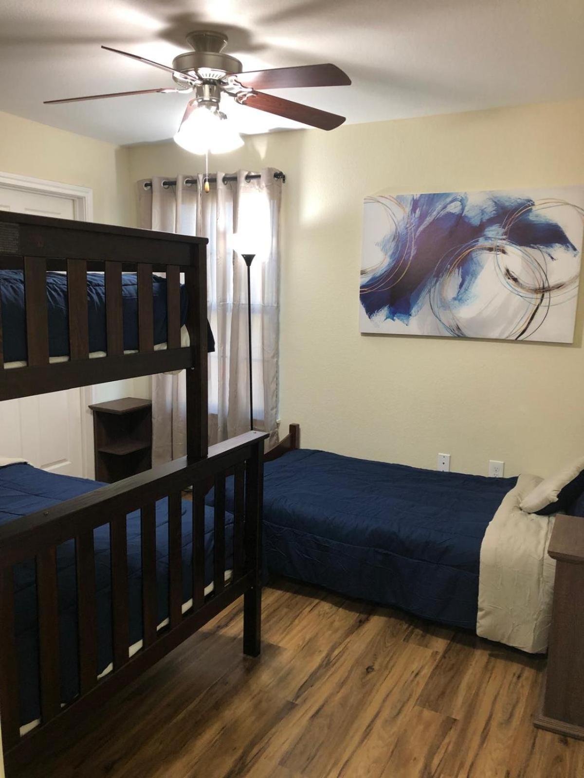 Spacious Villa Close To The Beach, 10 Sleeps Galveston Exterior foto